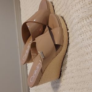 Worn once! Women's CK Wddges